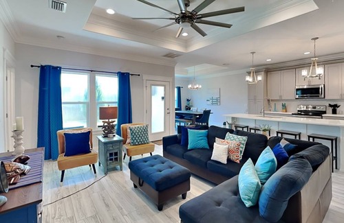 Holiday Beach House | 196 m² House ∙ 4 bedrooms ∙ 12 guests