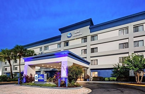 Ocala Hotel | 2-Star Hotel ∙ Best Western Ocala Park Centre