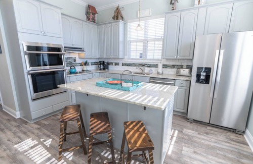 East End House | 20% OFF FALL! Beach Retreat, Easy Beach Access, Gulf Views & Private Pool!