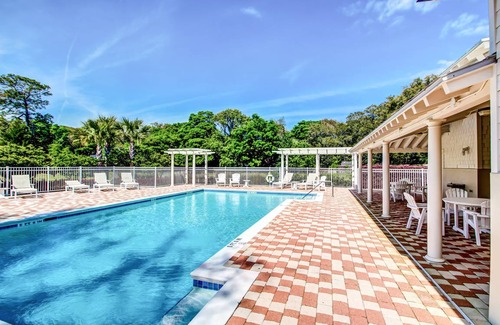 American Beach House | 200 m² House ∙ 3 bedrooms ∙ 6 guests