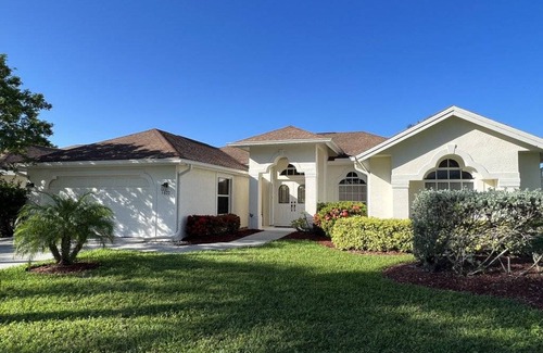 Central Naples House | 200 m² House ∙ 4 bedrooms ∙ 6 guests
