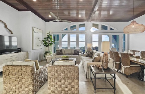 WaterSound Beach Condo | 201 m² Condo ∙ 3 bedrooms ∙ 8 guests