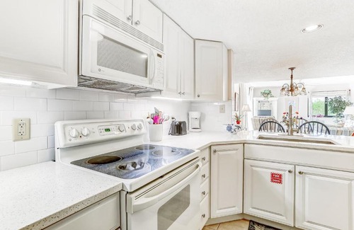 Fernandina Beach Apartment | 2034 Beach Wood