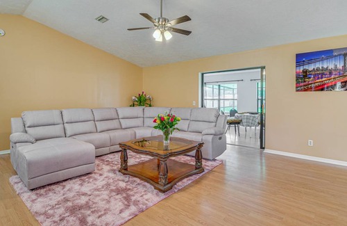 Ocala House | 204 m² House ∙ 3 bedrooms ∙ 8 guests