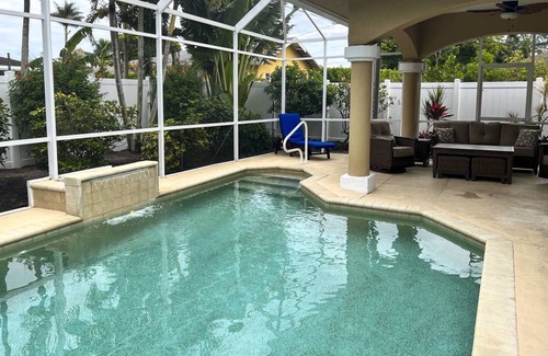 Naples Park House | 204 m² House ∙ 4 bedrooms ∙ 8 guests