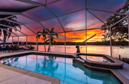 Whitney Beach House | 213 m² House ∙ 4 bedrooms ∙ 8 guests