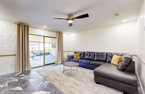 Beach Haven House | 215 m² House ∙ 5 bedrooms ∙ 10 guests