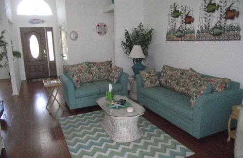 Vina Del Mar Island House | 2163 W Vina Del Mar