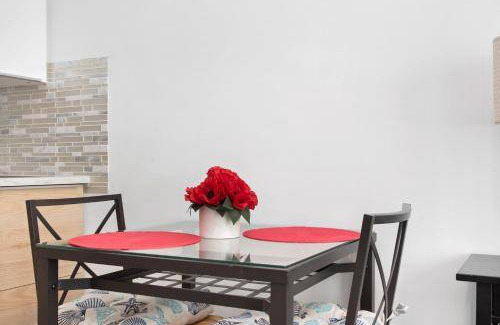 Mid Beach Apartment | 22 m² Apartment ∙ 2 guests
