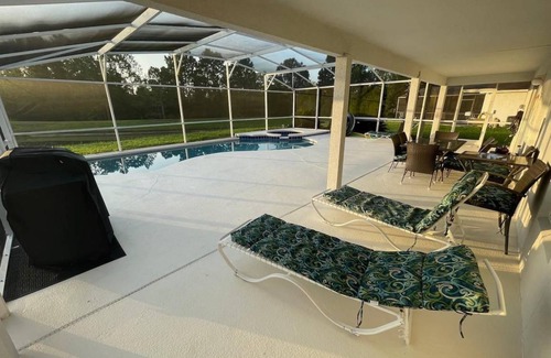 Clear Creek House | 220 m² House ∙ 4 bedrooms ∙ 10 guests