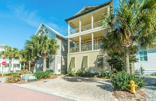 Rosemary Beach House | 221 m² House ∙ 4 bedrooms ∙ 10 guests