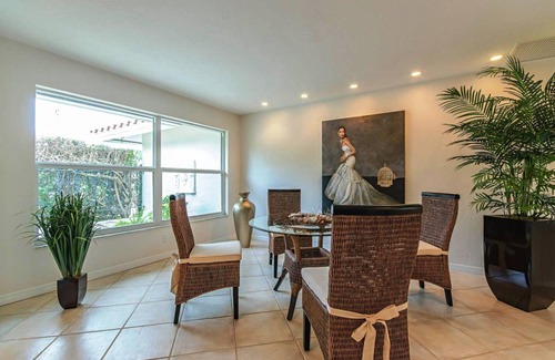Park Shore House | 223 m² House ∙ 2 bedrooms ∙ 4 guests