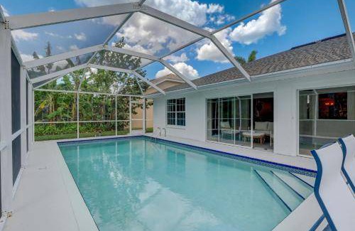 Crown Pointe House | 223 m² House ∙ 4 bedrooms ∙ 9 guests