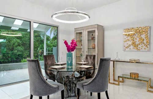 Palm Beach Gardens House | 232 m² House ∙ 4 bedrooms ∙ 8 guests