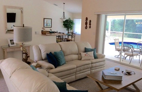 Oakland Hills House | 232 m² House ∙ 3 bedrooms ∙ 6 guests