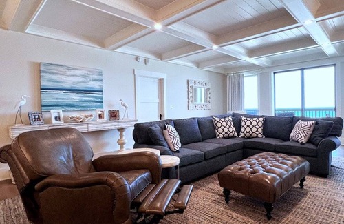 Davenport Condo | 233 m² Condo ∙ 4 bedrooms ∙ 8 guests