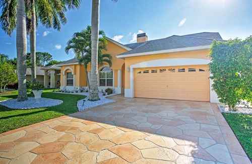 Crown Pointe House | 234 m² House ∙ 4 bedrooms ∙ 8 guests