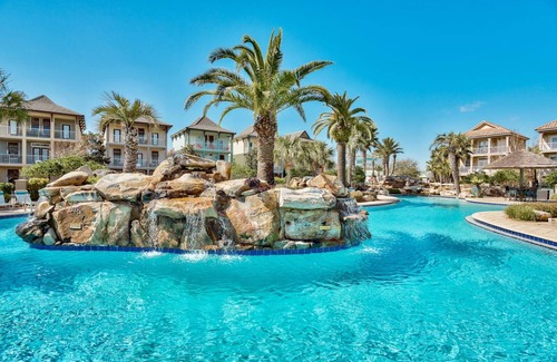 Villages of Crystal Beach House | 238 m² House ∙ 6 bedrooms ∙ 14 guests