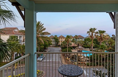 Villages of Crystal Beach House | 238 m² House ∙ 6 bedrooms ∙ 14 guests