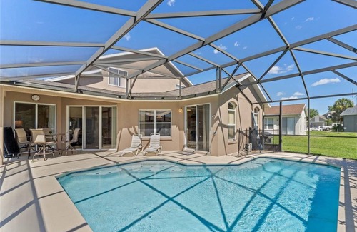 Tuscan Ridge Villa | 242 m² Villa ∙ 5 bedrooms ∙ 10 guests