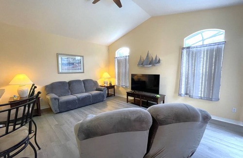 Tuscan Ridge Villa | 242 m² Villa ∙ 5 bedrooms ∙ 10 guests