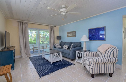 Bokeelia House | 245 m² House ∙ 3 bedrooms ∙ 8 guests