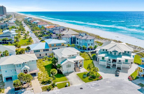 Pensacola Beach House | 248 m² House ∙ 4 bedrooms ∙ 12 guests