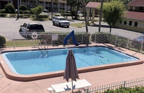 Jacksonville Hotel | 250 m² Motel ∙ 127 guests
