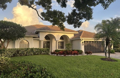 Bonita Springs House | 251 m² House ∙ 4 bedrooms ∙ 10 guests