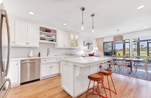 Sawgrass Condo | 255 m² Condo ∙ 4 bedrooms ∙ 8 guests