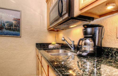 Pass-a-Grille Historic District Apartment | 26 m² Apartment ∙ 1 bedroom ∙ 2 guests