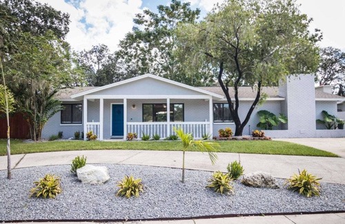 Safety Harbor House | 260 m² House ∙ 5 bedrooms ∙ 10 guests