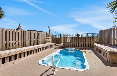 East End House | 274 m² House ∙ 4 bedrooms ∙ 16 guests