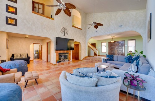 Forest City House | 278 m² House ∙ 4 bedrooms ∙ 10 guests