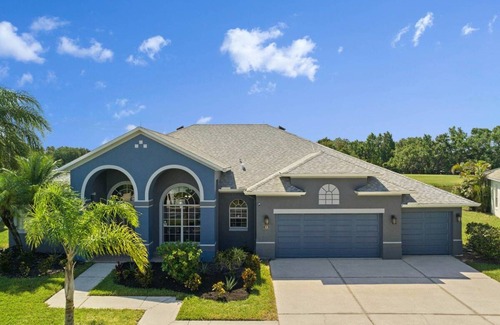 Ridgewood Lakes House | 279 m² House ∙ 4 bedrooms ∙ 10 guests