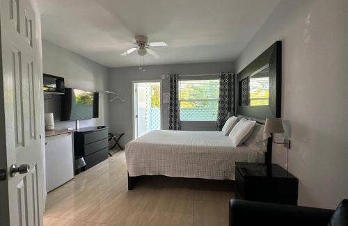 South Palm Park Neighborhood Association Hotel | 28 m² Motel ∙ 2 guests
