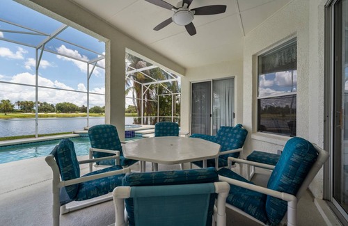 Ridgewood Lakes House | 283 m² House ∙ 4 bedrooms ∙ 8 guests