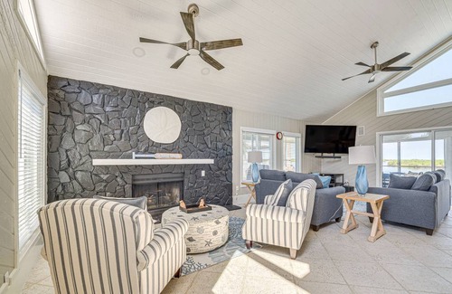 Dixie Shores House | 284 m² House ∙ 3 bedrooms ∙ 11 guests