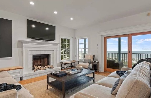 Indian Shores House | 297 m² House ∙ 4 bedrooms ∙ 11 guests