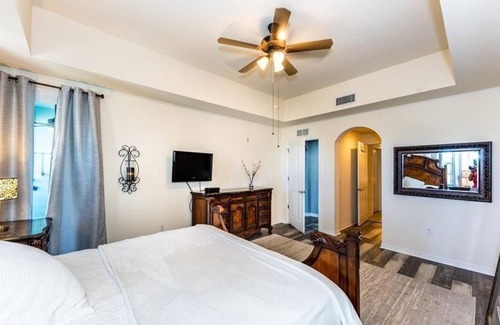 Charlotte Harbor Condo | 3 Bedroom Condo 430405 by Houzlet