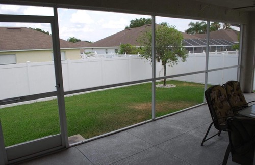 Lakeland House | 3 Bedroom Plus Office And Screened In Porch - pet friendly