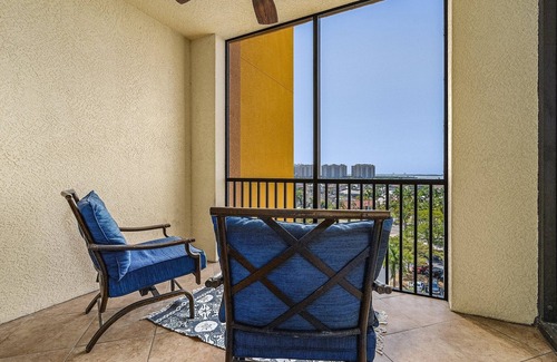 Cape Harbour Apartment | 3 BR 2 BA with AMAZING 8th Floor River & Gulf View!