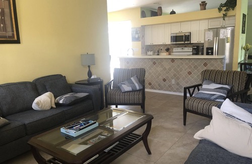 Central Naples House | 3 Brd Private Pool Lake-ViewnNEWLY renovated 2nd Bathroom & new Mstr shower