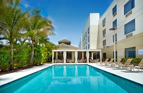 West Palm Beach Hotel | 3-Star Hotel ∙ Hilton Garden Inn West Palm Beach Airport