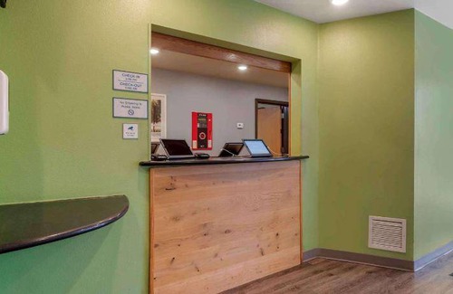 Hollyford Hotel | 300 m² Hotel ∙ 127 guests