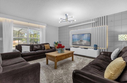 Crystal Cove House | 305 m² House ∙ 6 bedrooms ∙ 12 guests