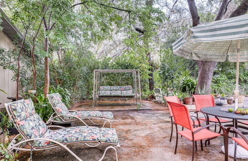 Limona Improvement House | 306 m² House ∙ 4 bedrooms ∙ 8 guests