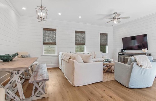 Seagrove Beach House | 30A Luxury Beach Home Beach Please, Private Heated Pool, 4 NEW Bikes, Walk to the Beach!