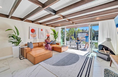 Coral Ridge House | 314 m² House ∙ 7 bedrooms ∙ 18 guests