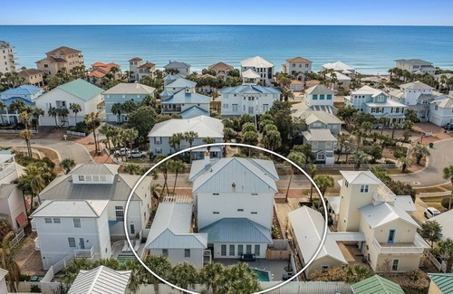 Crystal Shores House | 321 m² House ∙ 7 bedrooms ∙ 21 guests